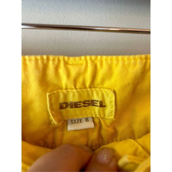 Vintage Diesel Industry Yellow Low Rise Micro Shorts Women’s Sz 8 Y2K Festival - Picture 3 of 10
